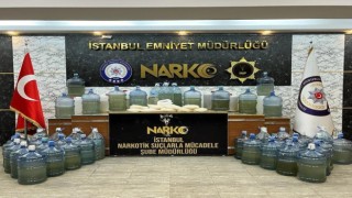 İçişleri Bakanı Soylu: “Büyükçekmecede 780 kilo sıvı kristal metamfetamin ele geçirildi”