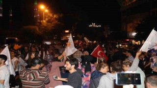 Iğdırlılar Erdoğanın zaferini kutladı