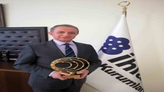 İhlas Koleji “eğitimde kalite” ödülüne layık görüldü