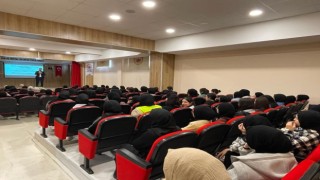 İmam Hatip Lisesi öğrencilerine Hz. Muhammedin mirası anlatıldı