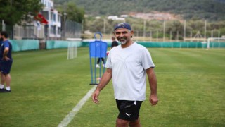 İsmet Taşdemir: Samsunspor maçından en kötü 1 puan alırsak son maça sağlıklı gidebiliriz