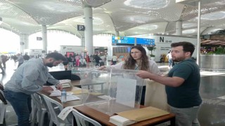 İstanbul Havalimanında seçim yoğunluğu: 20 bin vatandaş oy kullandı