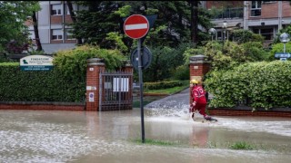 İtalyadaki sel felaketinde 13 bin kişi tahliye edildi