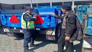 Jandarmadan traktör sürücülerine eğitim