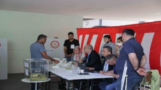 Japonyada Türkiyedeki genel seçimler için oy verme işlemi başladı