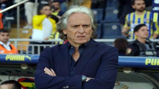 Jorge Jesus kazanan kadroyu bozmadı