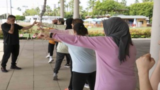 Kadınlar kendilerini krav maga ile koruyacak