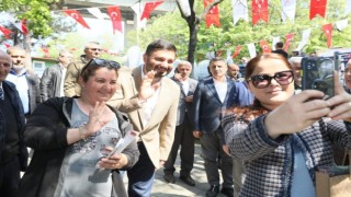 Kağıthane Belediyesi tarafından Lale Sitesinin 30 yıllık tapu sorunu çözüldü