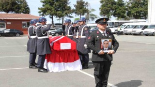 Kalp krizi sonucu hayatını kaybeden 26 yaşındaki uzman çavuş defnedildi