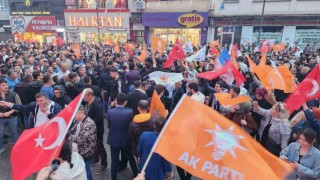 Karabükte Erdoğanın seçim zaferi için kutlamalar başladı