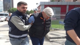 Karısını sokak ortasında öldüren şahıs tutuklandı