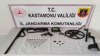 Kastamonuda 47 adet sikke ele geçirildi: 2 gözaltı