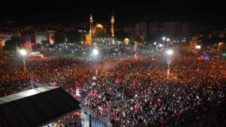 Kayserideki Erdoğan coşkusu havadan görüntülendi