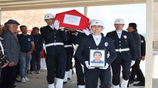 Kazada ölen polis memuru memleketi Sivasta son yolculuğuna uğurlandı