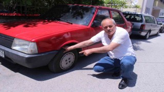 Kendisiyle alay edildi diye 21 aracın lastiğini kesmiş