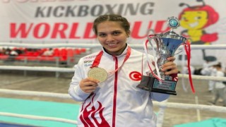 Kick Boks Dünya Kupası şampiyonasında 3te 3 yaptılar