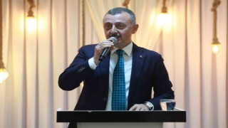 Kocaeli Büyükşehir Belediye Başkanı Büyükakın: Dergi kapaklarıyla Türkiyeye diz çöktüreceklerini zannediyorlar