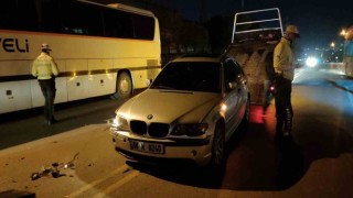 Kocaelide iki otomobil çarpıştı: 1 yaralı