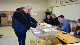 Kocaelide oy verme işlemleri başladı