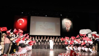 Kocaelide tarihi figürlerin de yer aldığı orotoryo gösterisi