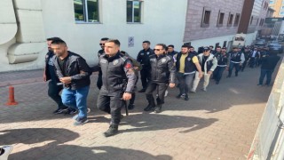 Kökünü Kurutma Operasyonunda 22 şüpheli adliyede