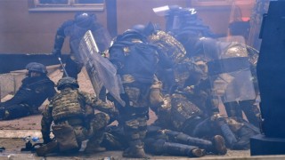 Kosovadaki olaylarda 25i KFOR askeri 75 kişi yaralandı