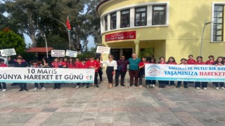 Köyceğizde yürüyerek sağlıklı yaşama dikkat çektiler