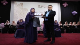 Kuran-ı Kerimi ezberlediler, icazetlerini aldılar