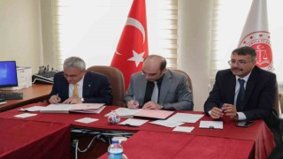 Kütahya Belediyesinden kültürel protokol