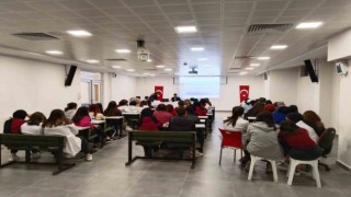 Kütahyada öğretmen ve öğrenciler dolandırıcılıklara karşı bilgilendirildi