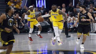 Lakers, Golden Statei yenerek seriye galibiyetle başladı
