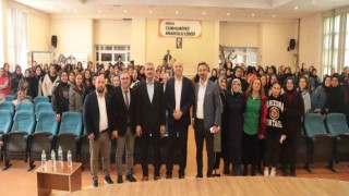 Lise son sınıf öğrencilerine girişimci destekleri anlatıldı