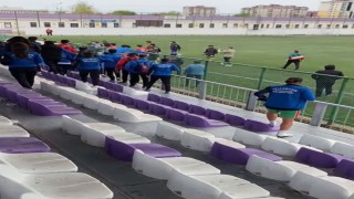 Liseler arası futbol turnuvasında tekmeli-yumruklu kavga