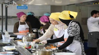 Liseli şefler Türk mutfağı lezzetleri için hünerlerini sergiledi