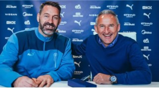 Manchester City, Scatt Carsonın sözleşmesini yeniledi