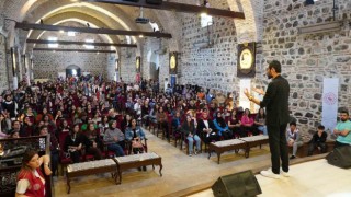 Manisada öğrencilere başarı semineri