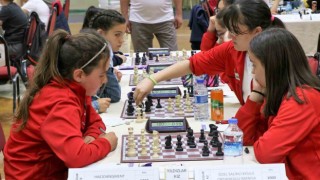 Manisada yapılan okul sporları satranç grup finalleri sona erdi
