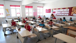 Merkezefendide öğrenciler robotik kodlama sınavına girecek
