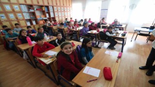 Merkezefendili çocuklar geleceğin dünyasına hazırlanıyor