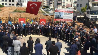 Mersinde 150 öğrenci kapasiteli Kuran kursunun temeli atıldı