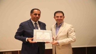Mersinde Cumhur İttifakı milletvekilleri mazbatalarını aldı