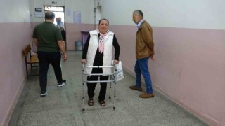 Mersinde Cumhurbaşkanlığı 2. tur seçimi için oy verme işlemi başladı