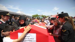 Mersinli şehit son yolculuğuna uğurlandı
