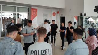 Meslek lisesi öğrencileri NEVÜde