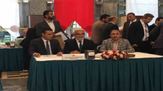 Milletvekili kayıtları devam ediyor: HÜDA-PARlı vekiller kayıtlarını yaptırdı