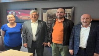 Milletvekili Posacı meclisteki ekibiyle vedalaştı