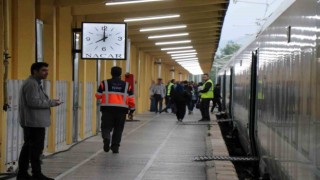 Milli Elektrikli Tren seferlere başladı