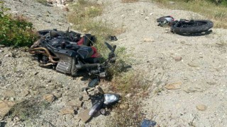 Motosiklet şarampole yuvarlandı: 1 ölü