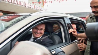 Mustafakemalpaşada Togg yolların tozunu attı