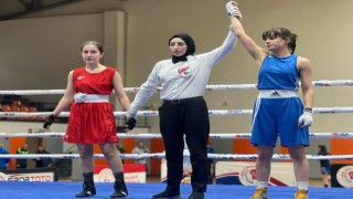 NEVÜ Öğrencileri ÜNİLİG Boks Türkiye Şampiyonasından şampiyonlukla döndü